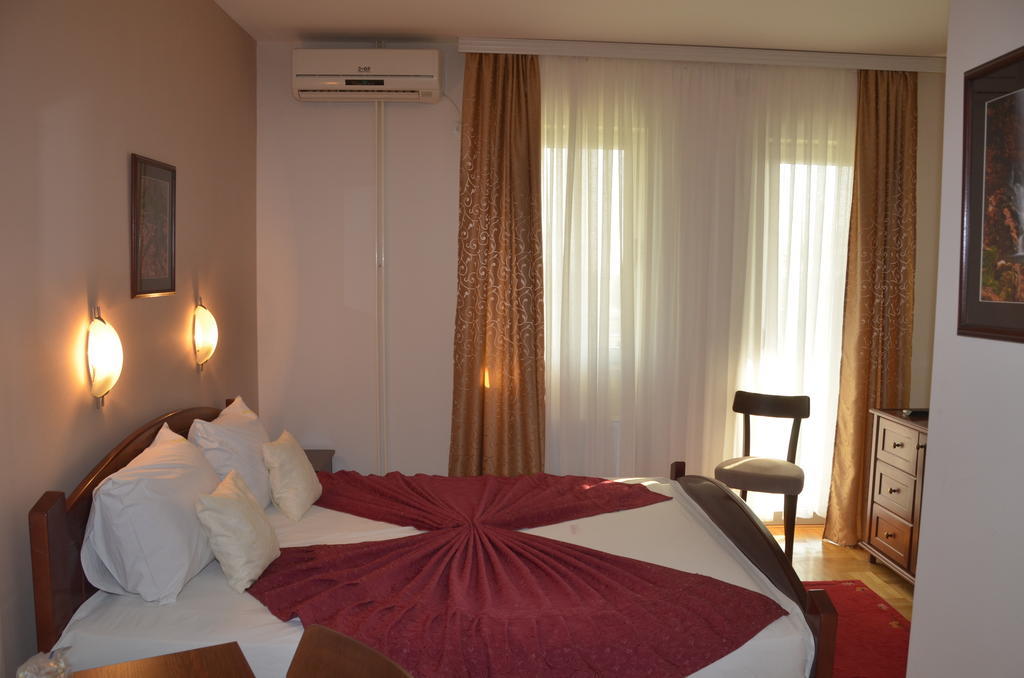 Hotel Dragovic Smederevo Room photo